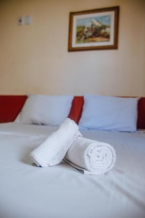 Les Voiles Hotel Lounge Canasvieiras ฟลอเรียนอโปลิส ภายนอก รูปภาพ