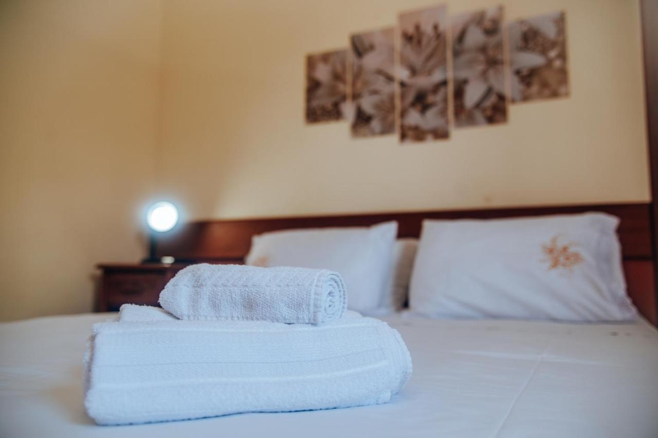 Les Voiles Hotel Lounge Canasvieiras ฟลอเรียนอโปลิส ภายนอก รูปภาพ